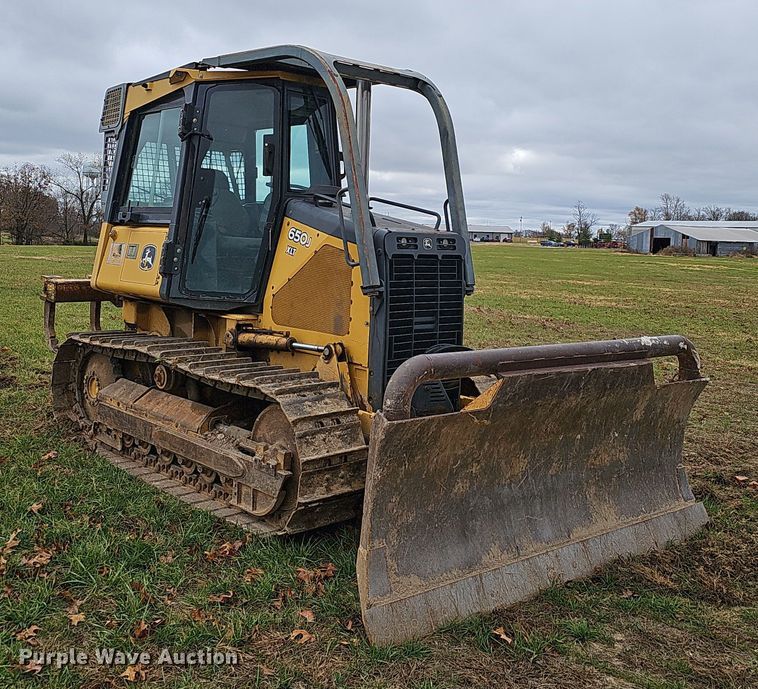 image for item NP9191 2007 John Deere 650J  dozer