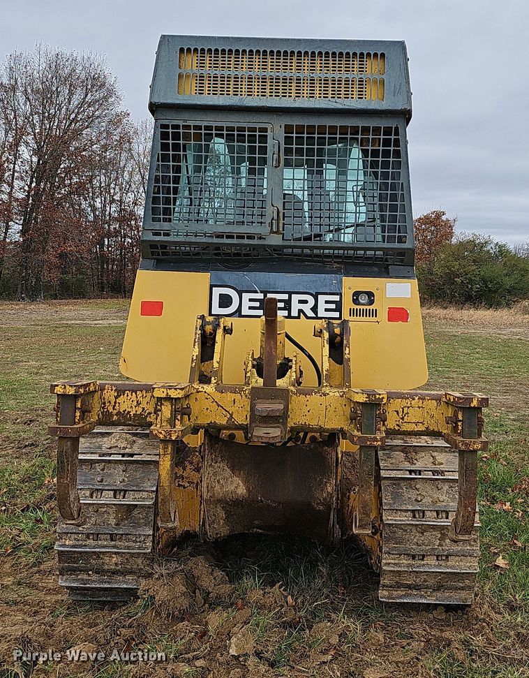 image for item NP9191 2007 John Deere 650J  dozer