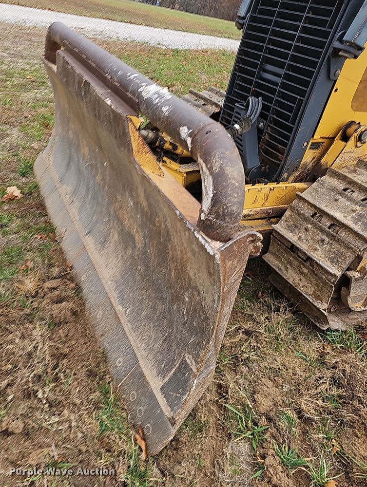 image for item NP9191 2007 John Deere 650J  dozer