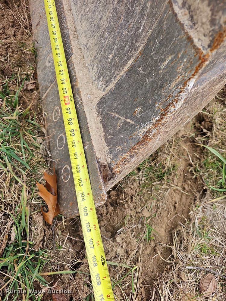 image for item NP9191 2007 John Deere 650J  dozer