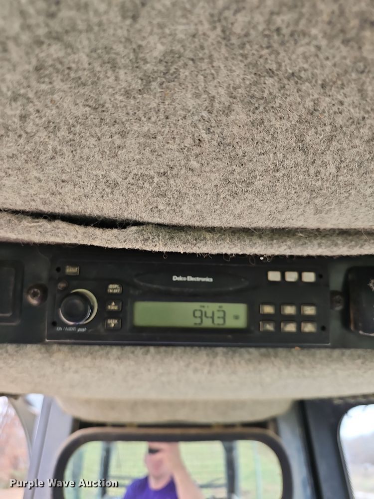 image for item NP9191 2007 John Deere 650J  dozer