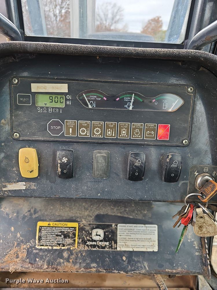 image for item NP9191 2007 John Deere 650J  dozer