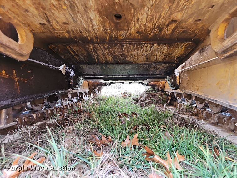 image for item NP9191 2007 John Deere 650J  dozer