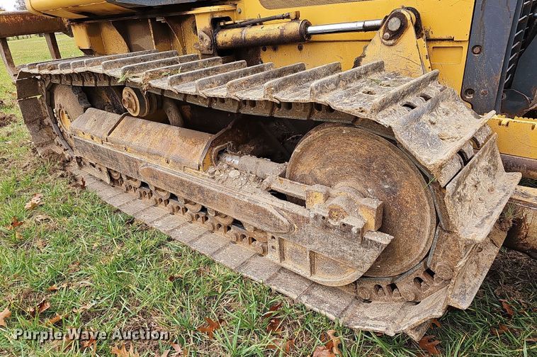 image for item NP9191 2007 John Deere 650J  dozer