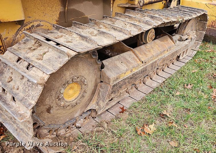 image for item NP9191 2007 John Deere 650J  dozer