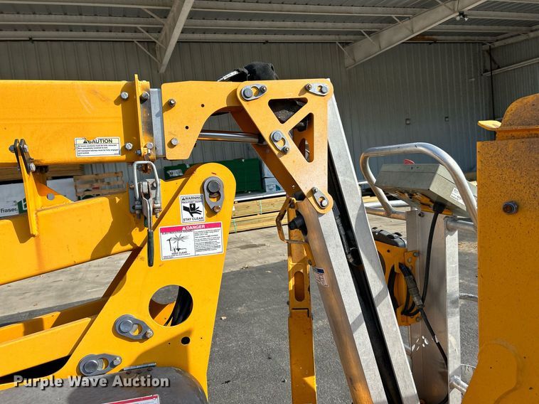 image for item NR9293 2018 Haulotte 4527A  boom lift