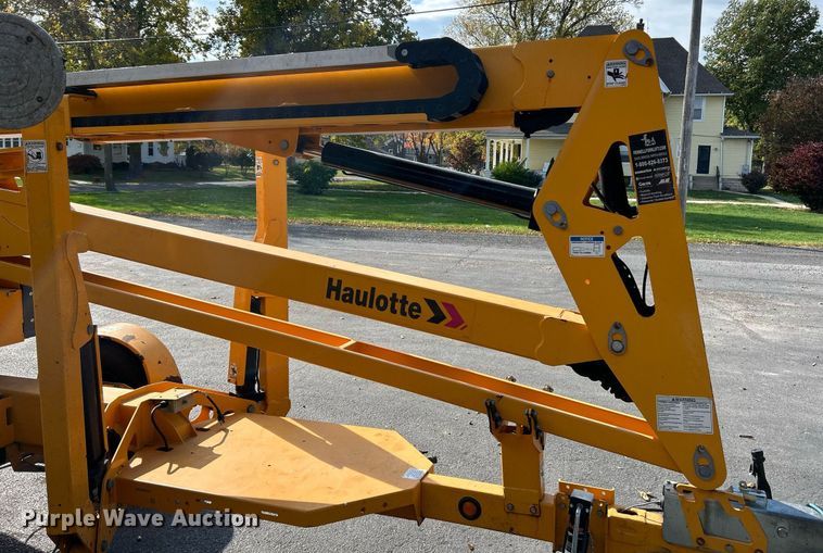 image for item NR9293 2018 Haulotte 4527A  boom lift