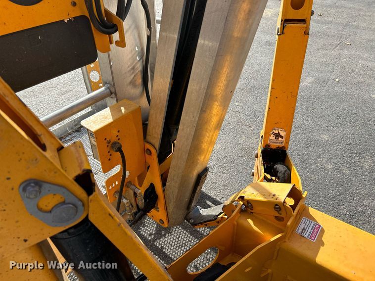 image for item NR9293 2018 Haulotte 4527A  boom lift
