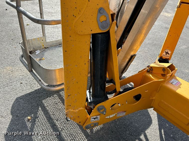 image for item NR9293 2018 Haulotte 4527A  boom lift