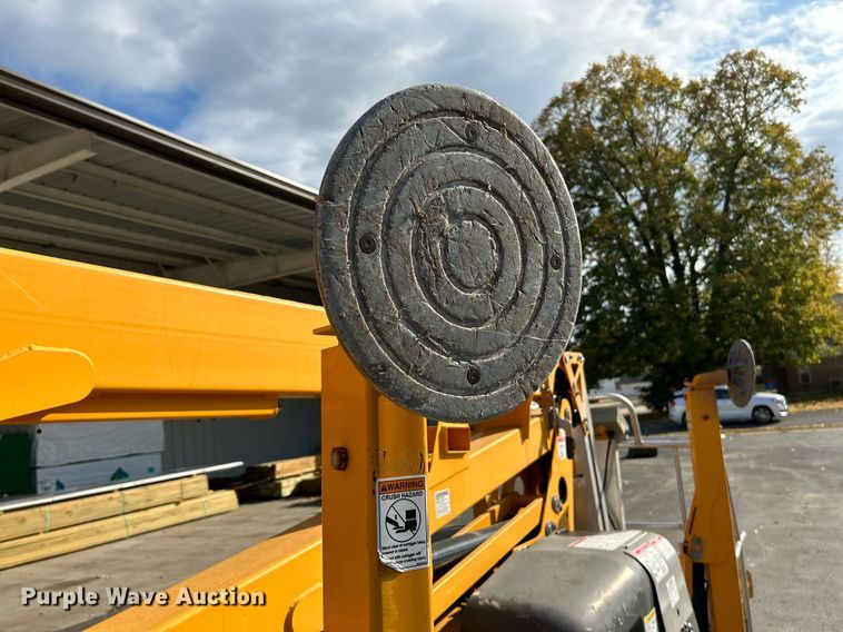 image for item NR9293 2018 Haulotte 4527A  boom lift