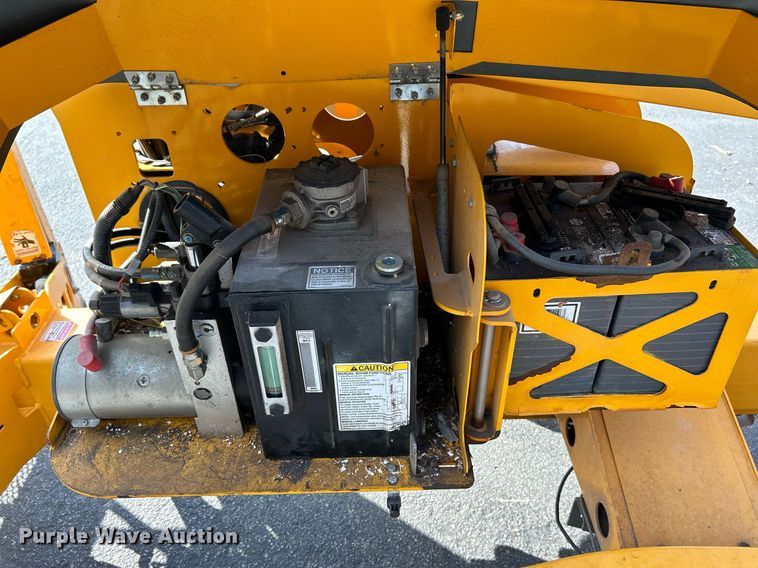 image for item NR9293 2018 Haulotte 4527A  boom lift