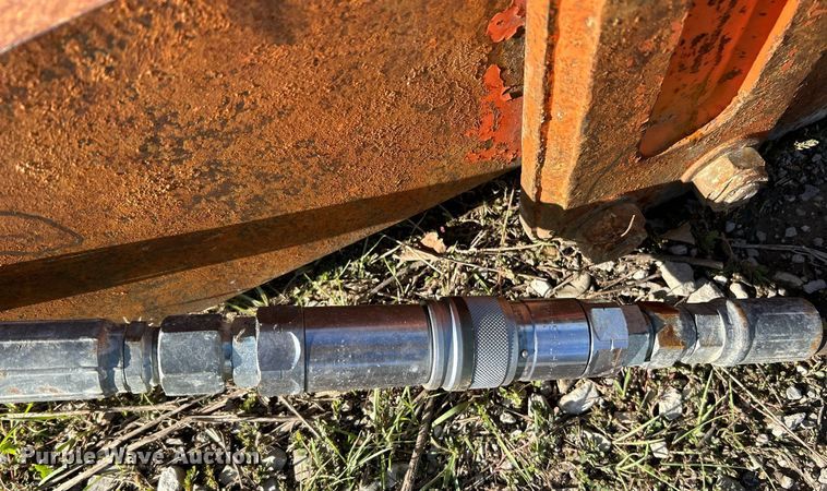 image for item NR9322 NPK PH-4  breaker