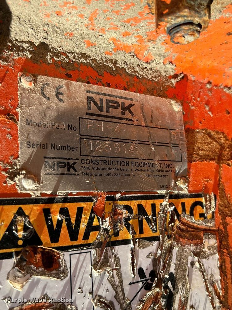 image for item NR9322 NPK PH-4  breaker