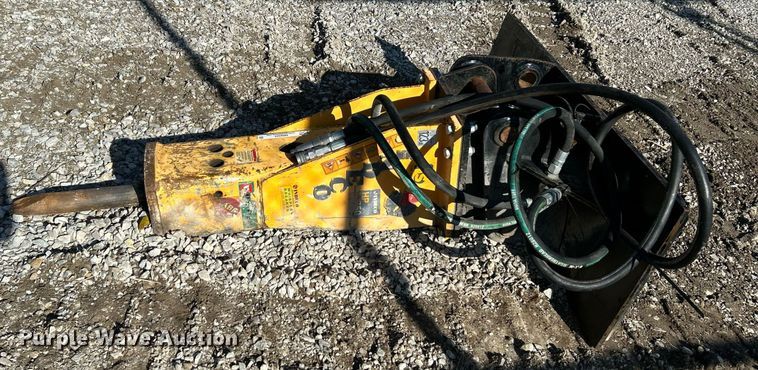 image for item NR9325 Indeco HP750  skid steer breaker