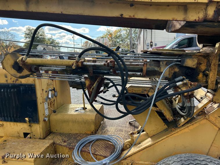 image for item NR9327 Arrow  drop hammer