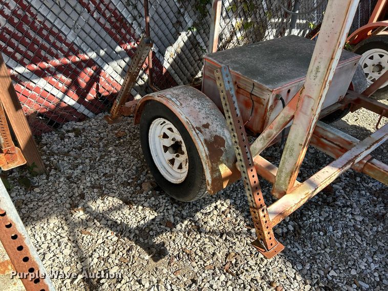 image for item NR9330 (4) road safety board trailers