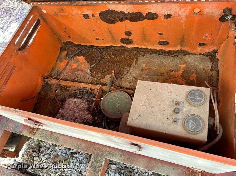 image for item NR9330 (4) road safety board trailers