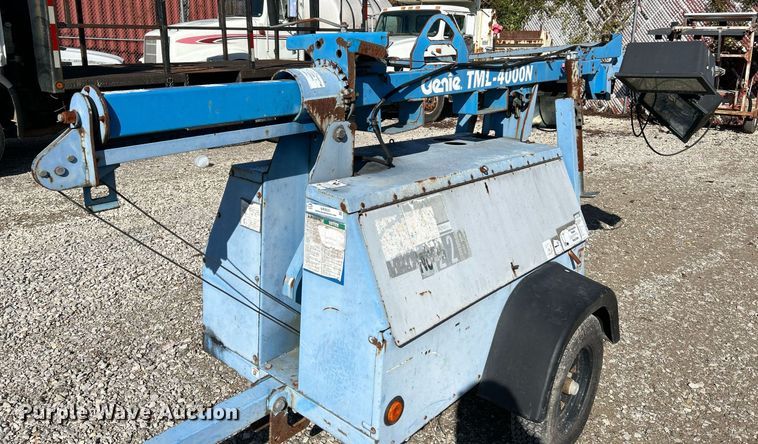image for item NR9331 2009 Genie TML-4000N  light plant