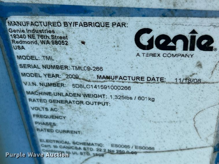 image for item NR9331 2009 Genie TML-4000N  light plant