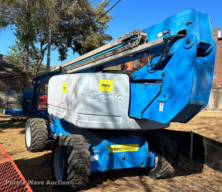 image for item NR9357 2014 Genie Z-80/60  boom lift
