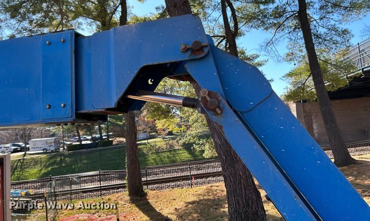 image for item NR9357 2014 Genie Z-80/60  boom lift