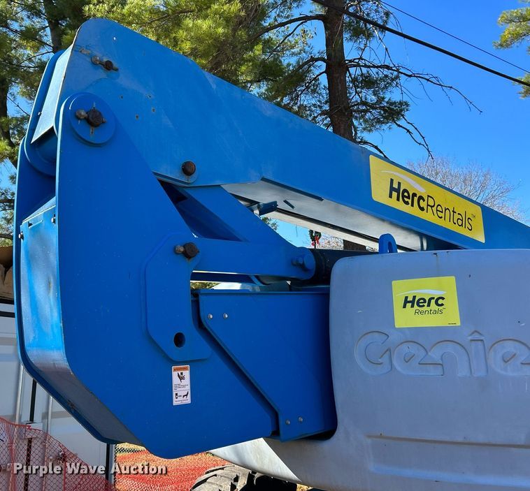 image for item NR9357 2014 Genie Z-80/60  boom lift