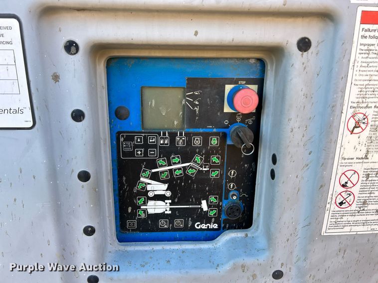 image for item NR9357 2014 Genie Z-80/60  boom lift