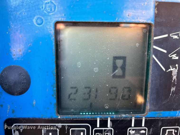 image for item NR9357 2014 Genie Z-80/60  boom lift