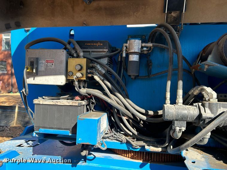 image for item NR9357 2014 Genie Z-80/60  boom lift