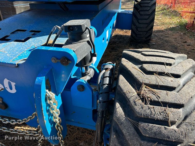 image for item NR9357 2014 Genie Z-80/60  boom lift