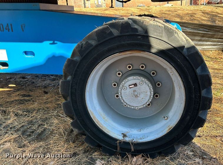 image for item NR9357 2014 Genie Z-80/60  boom lift