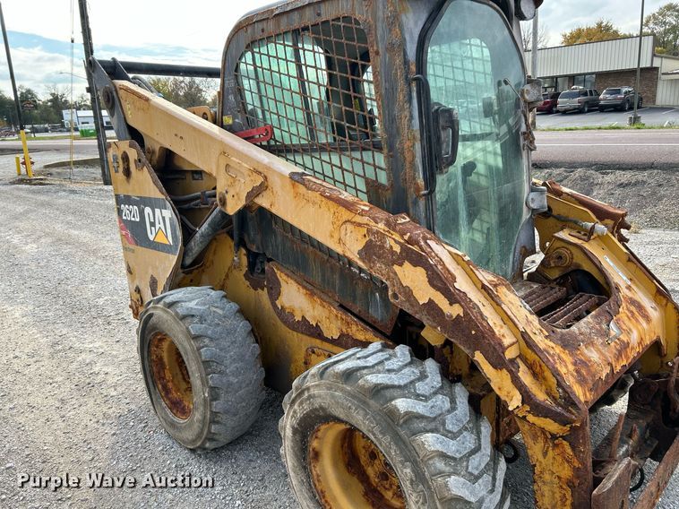 image for item NR9396 2014 Caterpillar 262D  skid steer loader