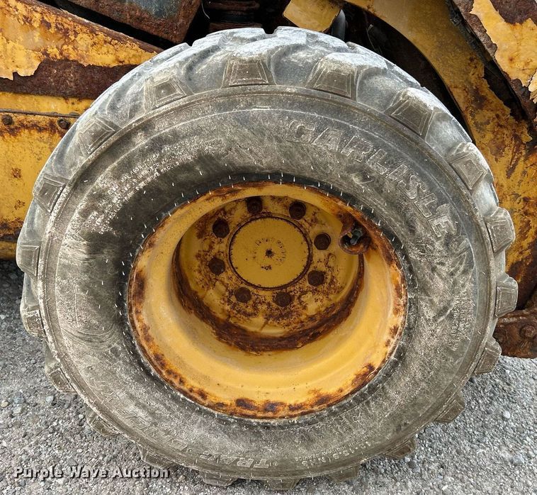 image for item NR9396 2014 Caterpillar 262D  skid steer loader