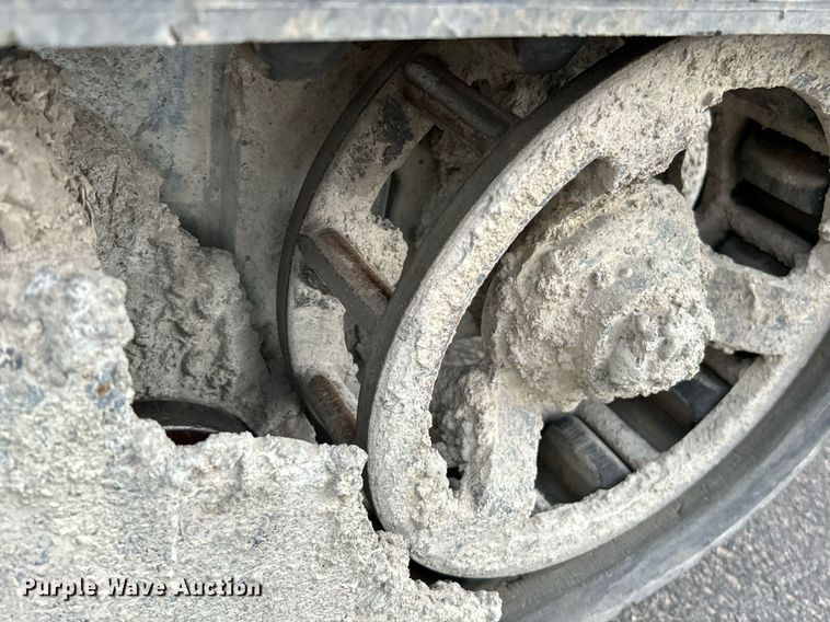 image for item NR9397 Toro MBTX-2500  concrete buggy