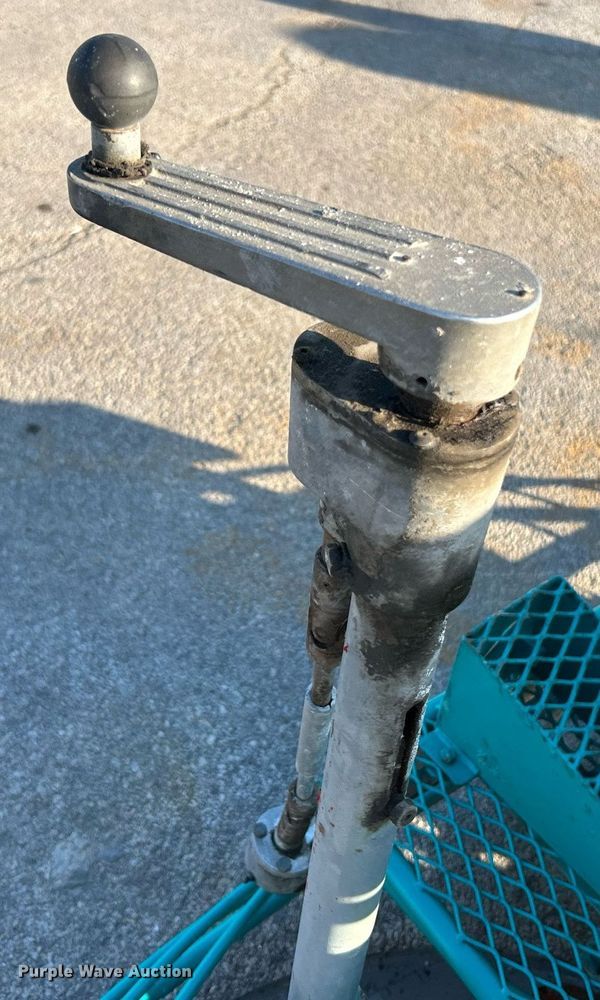 image for item NR9409 Whiteman HHN31VTCSL5  power trowel