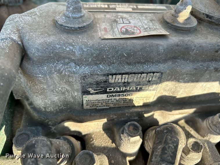 image for item NR9409 Whiteman HHN31VTCSL5  power trowel