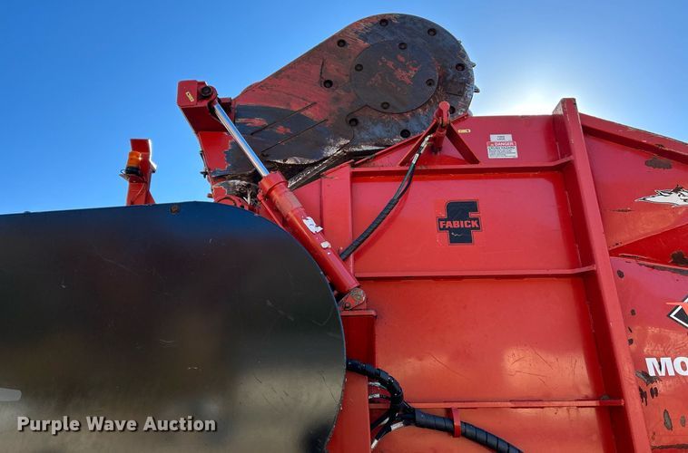 image for item NR9410 2019 Morbark Wood Hog 6400XT  horizontal grinder