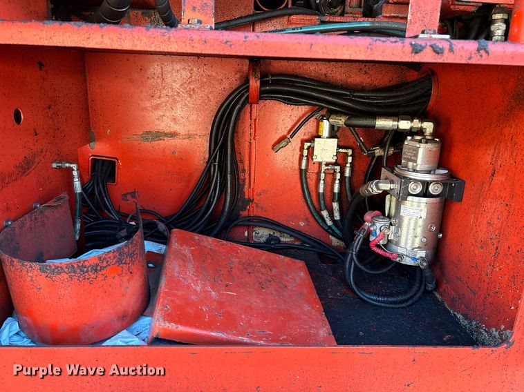 image for item NR9410 2019 Morbark Wood Hog 6400XT  horizontal grinder