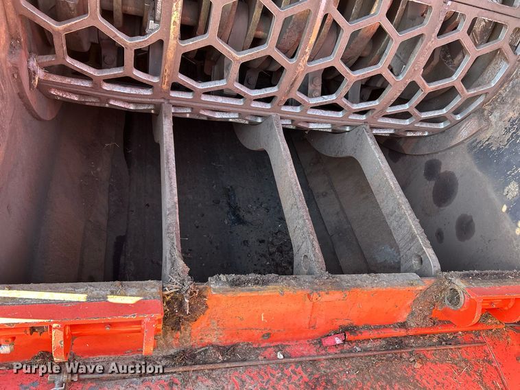 image for item NR9410 2019 Morbark Wood Hog 6400XT  horizontal grinder