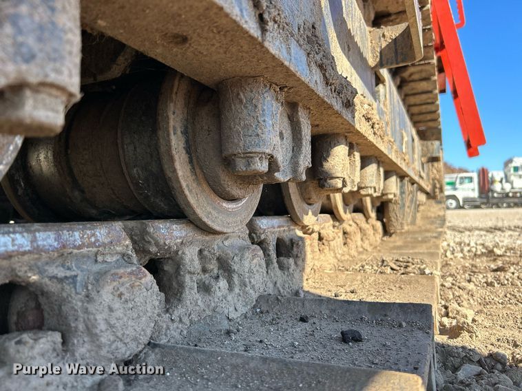 image for item NR9410 2019 Morbark Wood Hog 6400XT  horizontal grinder