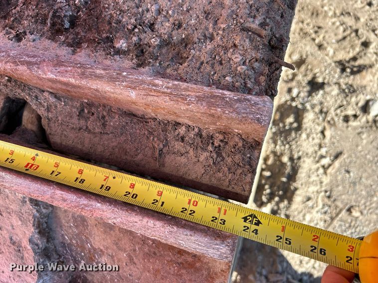 image for item NR9410 2019 Morbark Wood Hog 6400XT  horizontal grinder