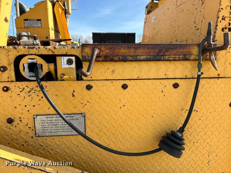 image for item NR9415 1994 Blaw-Knox PF-510  paver