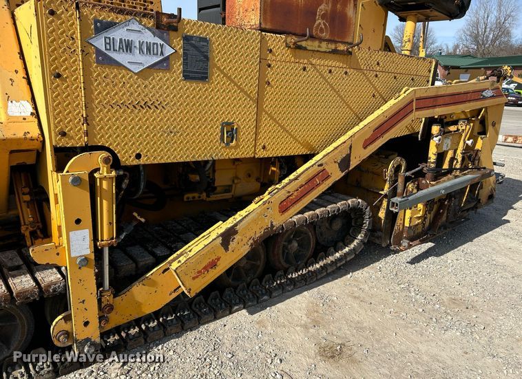 image for item NR9415 1994 Blaw-Knox PF-510  paver