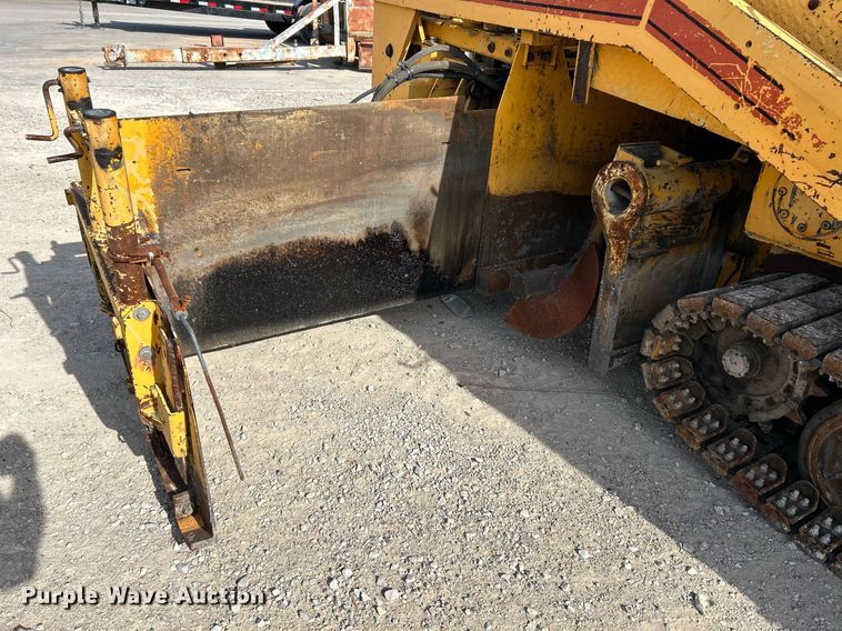 image for item NR9415 1994 Blaw-Knox PF-510  paver