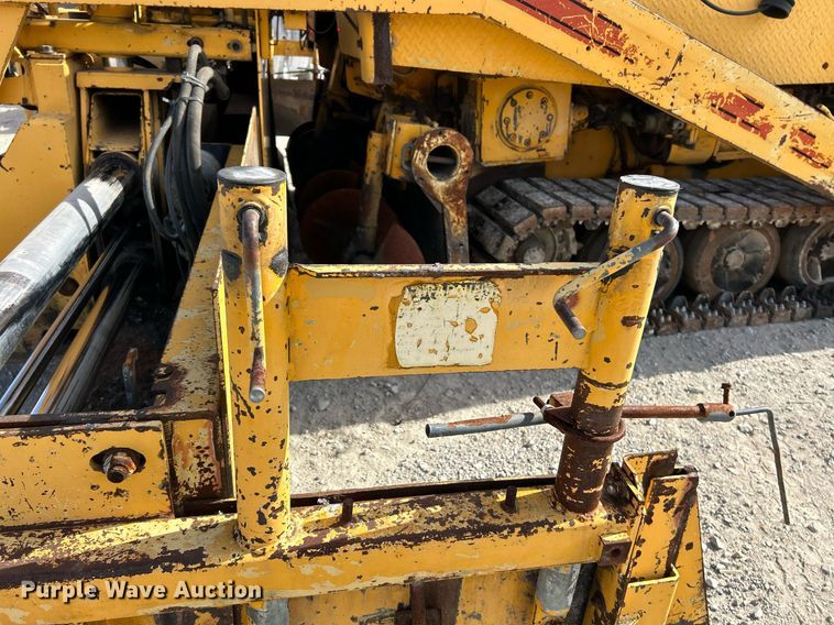 image for item NR9415 1994 Blaw-Knox PF-510  paver