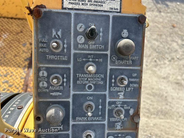 image for item NR9415 1994 Blaw-Knox PF-510  paver