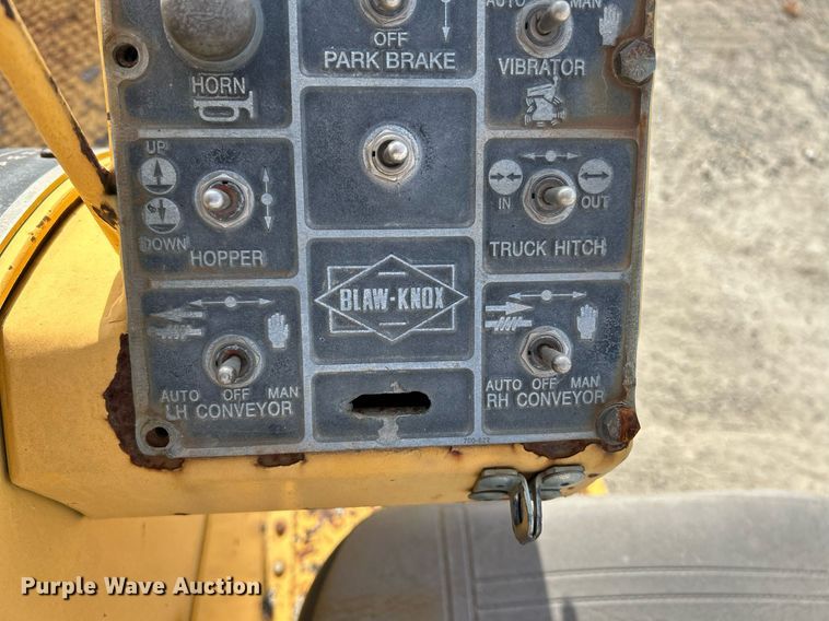 image for item NR9415 1994 Blaw-Knox PF-510  paver