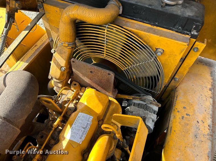 image for item NR9415 1994 Blaw-Knox PF-510  paver