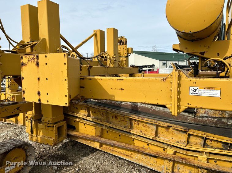 image for item NR9416 Gomaco PS-48  placer spreader