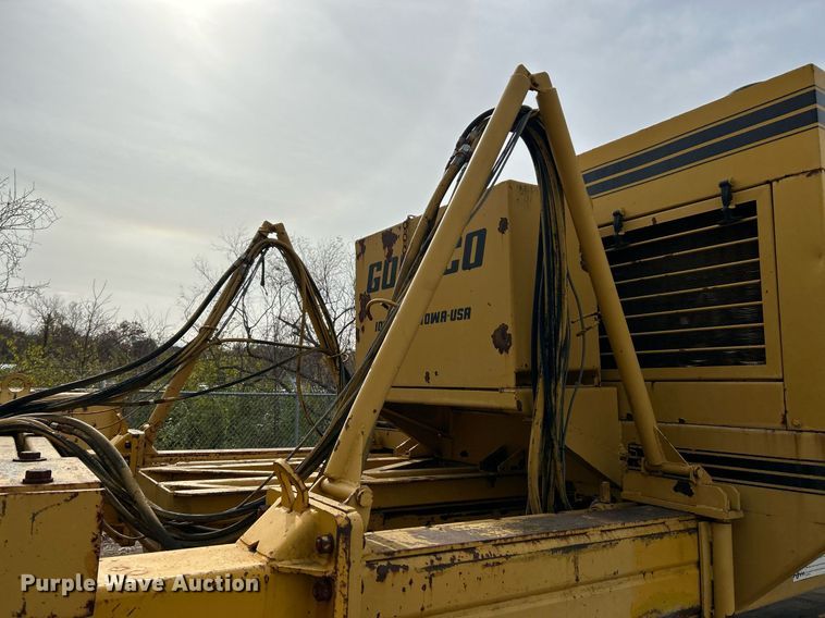 image for item NR9416 Gomaco PS-48  placer spreader